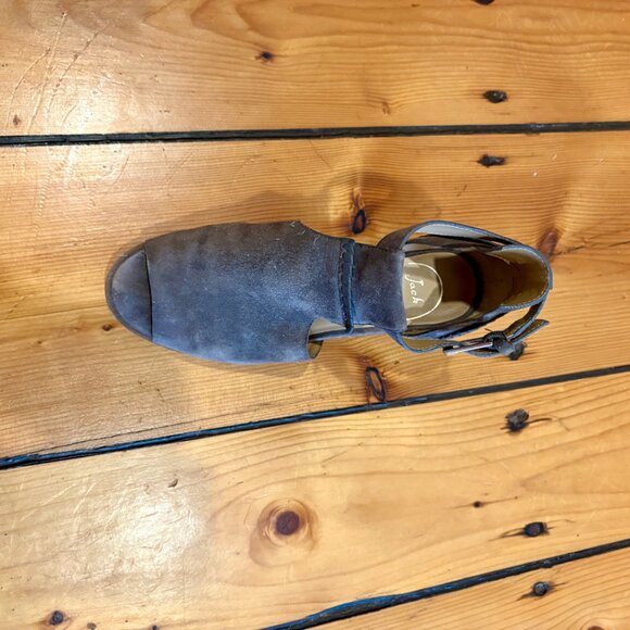 Jack Rogers Gray Taupe Suede Peep Toe Open Booties, size 7 - Picture 6 of 9